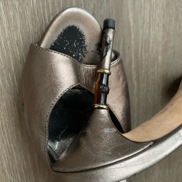 Gucci Mule Slide - Picture 2 of 4